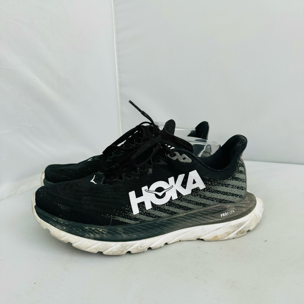 Hoka One One Mach 5 Black and Gray Running Shoes Men’s Size 9